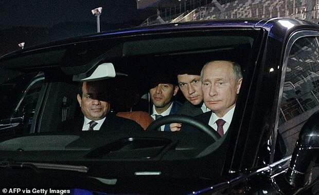 Путин рассказал, что подрабатывал таксистом. Реакция иностранцев