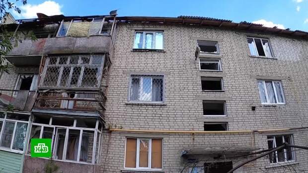 «Набираем воду под обстрелом»: жители Первомайска по подвалам прячутся от украинских снарядов
