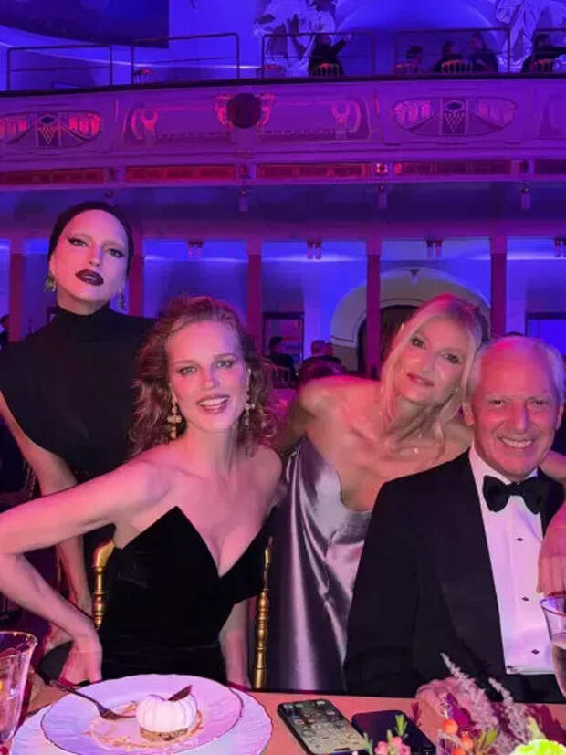 Ирина Шейк, Ева Герцигова