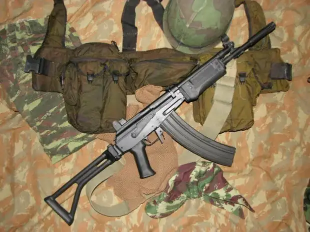 Как наш Калаш подделывали во всем мире