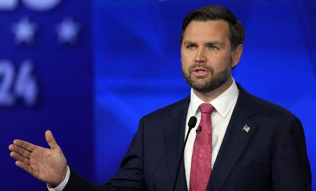 Вэнс публично обвинил Украину в попытках влиять на выборы в США и Венгрии