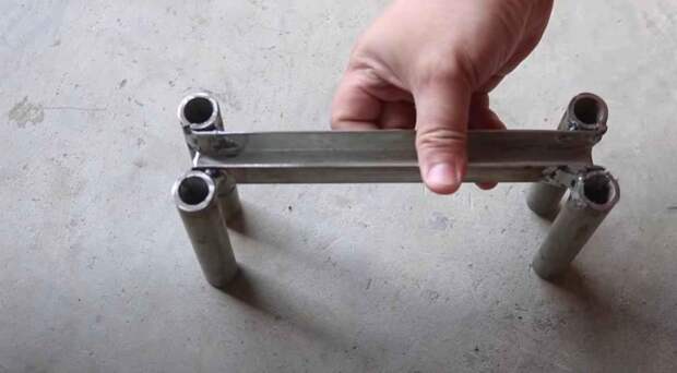 Как сделать поворотное стусло с ножовкой своими руками