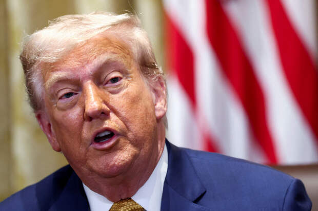Смену позиции Трампа по Украине объяснили