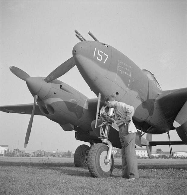 Лишнее водоизмещение истребителя P-38 "Лайтнинг"