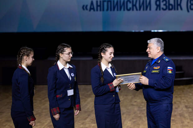 В Санкт-Петербурге подвели итоги XIII Всеармейской олимпиады по иностранному языку среди довузовских образовательных организаций
