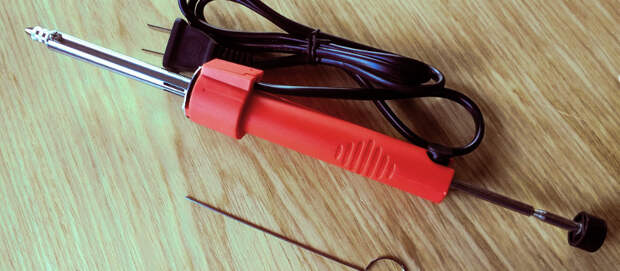 Reviewing the HBTool HB-019 Desoldering Iron: It Probably Won’t Shock You
