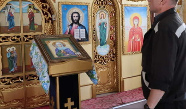 В Екатеринбурге храм на Рождество получил реликвию XVIII века