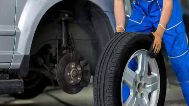 Водителей призвали менять шины местами, чтобы продлить их ресурс