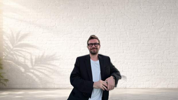 «Это лучшее, что было и будет»: как 3 года назад самый завидный холостяк России Александр Петров женился за 2 недели и стал отцом