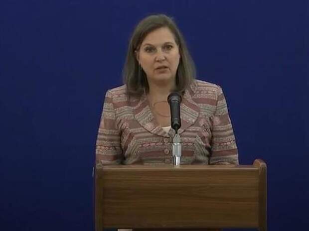 Нуланд призывает Вашингтон надавить на слабое место Путина — российский народ Нуланд призывает Вашингтон надавить на слабое место Путина — российский народ