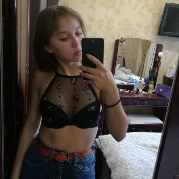 Девушки из соцсетей Девушки из соцсетей