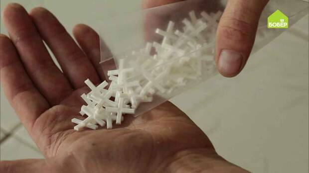 Как правильно выставить крестики при укладке плитки