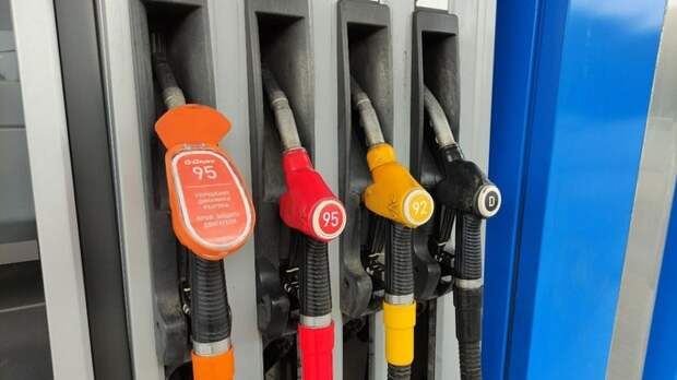 Эксперты назвали причину роста стоимости бензина в Алтайском крае