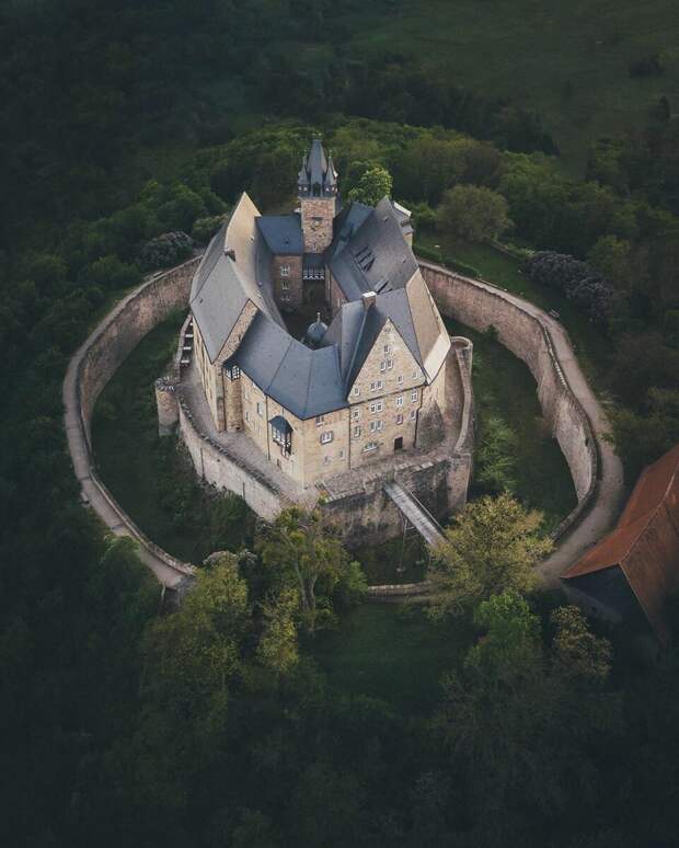 Замки, леса, озера - удивительная природа Германии. 13 фото