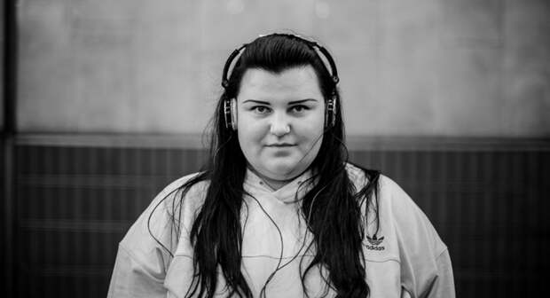 ⚡7 фактов о рэпере Alyona Alyona из Украины, которая работает в детском саду и сама пишет биты