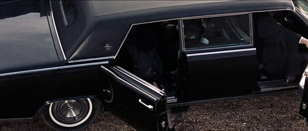Lincoln Continental Executive Limousine by Lehmann-Peterson (1965) в фильме