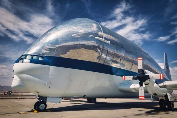 Самолет NASA: Aero Spacelines Super Guppy