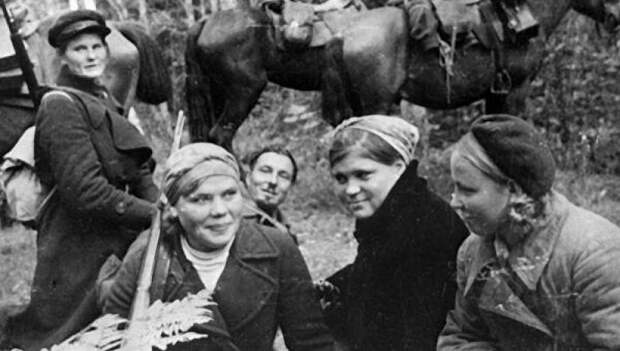 Вот так любовь советских красоток погубила американских лётчиков