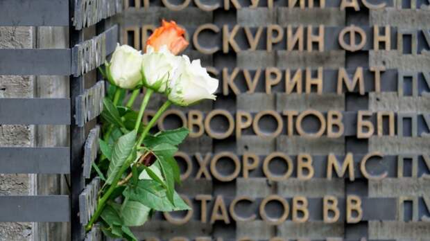 Мэрия Барнаула ищет, кто за 39 млн рублей отремонтирует Мемориал Славы