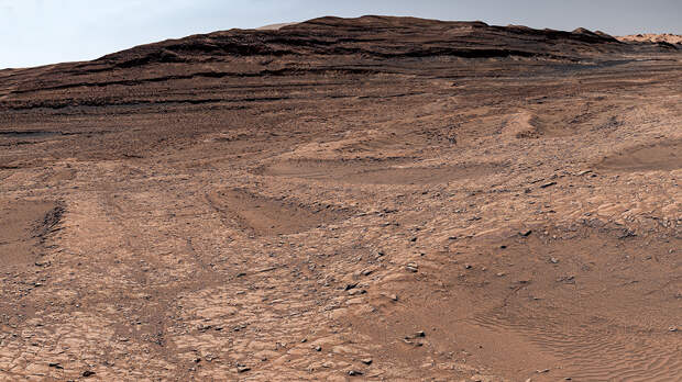 Марсоход Curiosity показал странную «паутину» на поверхности Марса