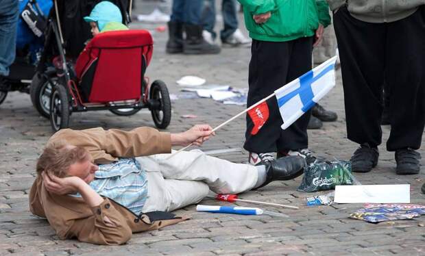 «Пора сбивать всё летящее к нам – прямо над Финляндией» – Чадаев