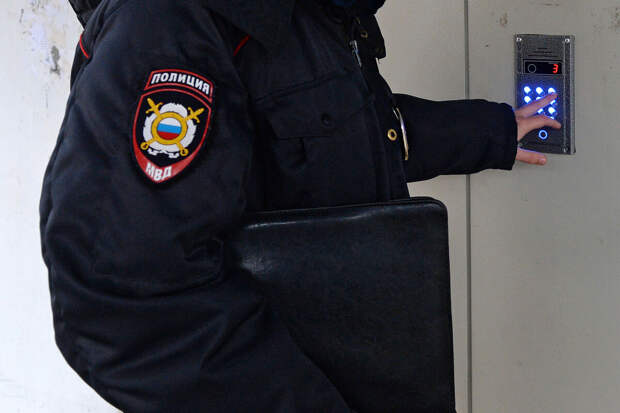 Прокуратура: мошенники выманили у пенсионерки из Москвы 18 млн рублей