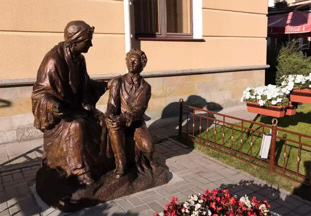 Няня русского гения