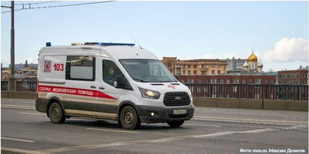 Полицейский спас жизнь пытавшемуся покончить с собой мужчине в центре Москвы