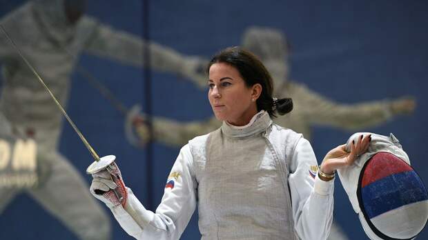 Дериглазова вышла в 1/8 финала олимпийского турнира рапиристок 