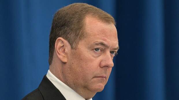 Медведев предрёк ухудшение отношений России и Южной Кореи из-за санкций Сеула