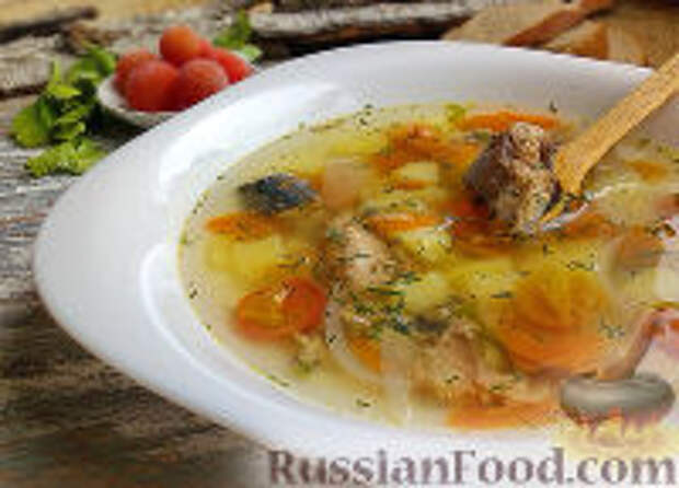 Фото к рецепту: Суп из консервированной сардины, с помидорами