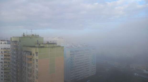 На Сочи опустился вновь туман: отменяют все авиарейсы