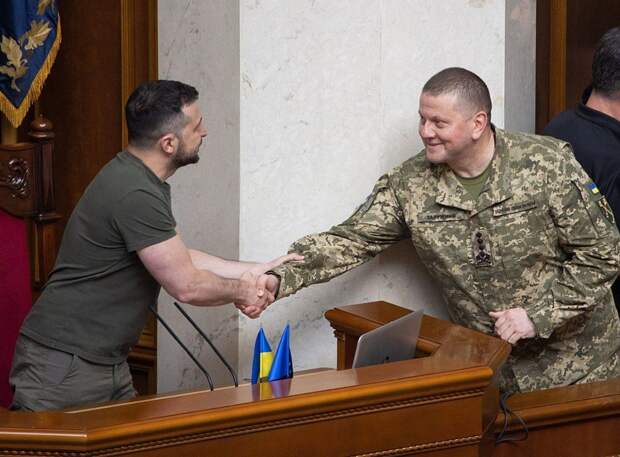 Сирский всу генерал. Генерал полковник сырский украина. Сырский генерал всу. Залужный сырский. Командующий сухопутными войсками всу сырский.