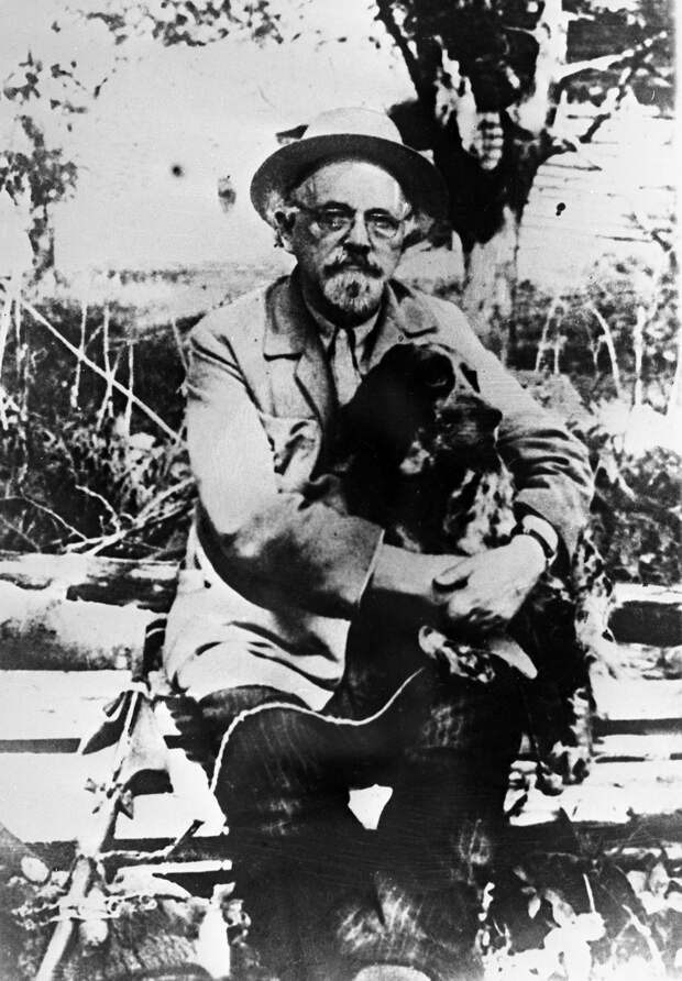 Легендарный авто СССР получил необычное прозвище от писателя той эпохи: почему Пришвин называл ГАЗ-А Машкой