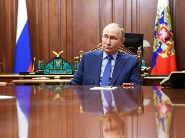«Лучше никому не доводить Москву»: Путин ответил на вопросы журналистов из «недружественных стран»