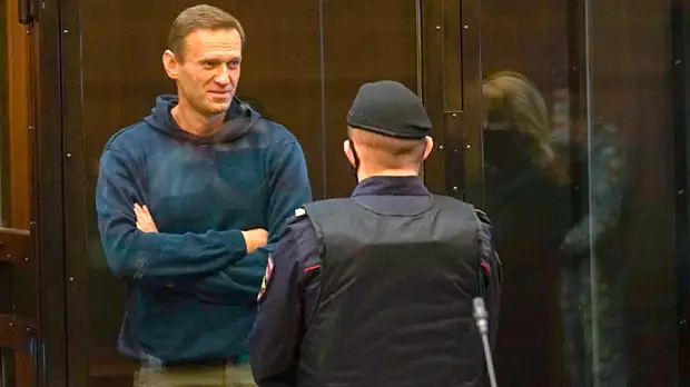 "Гигант мысли, отец демократии". Навальный как агент русской имперской пропаганды