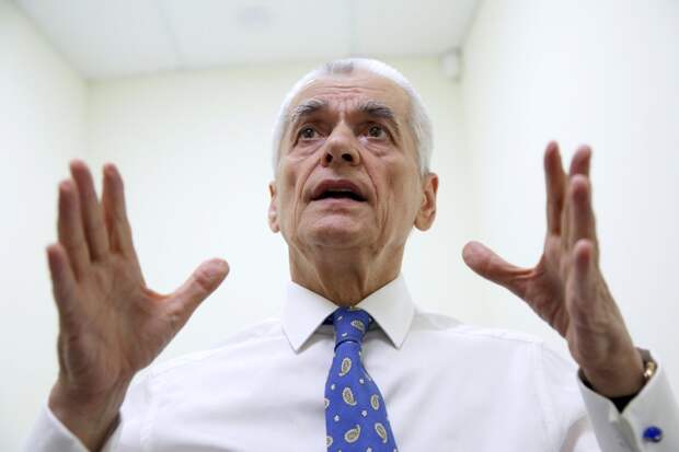 Онищенко объяснил введение принудительной вакцинации в Якутии