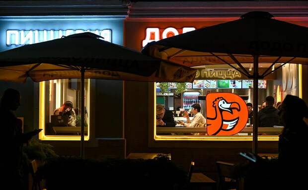 Управляющая «Додо Пиццы» уволилась после скандала с курьером и собакой