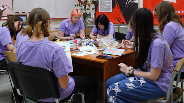 Жители юго-востока Москвы поздравили бойцов СВО с 23 февраля