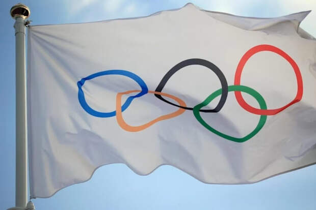 К Олимпиаде допустили двух российских лыжников и двух конькобежек