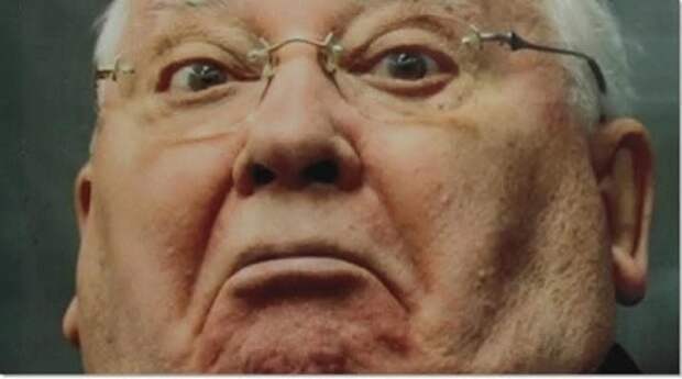 22.01.1991 года Президент СССР М.Горбачёв подписал Указ об изъятии из обращения и обмене 50- и 100-рублёвых купюр образца 1961 года