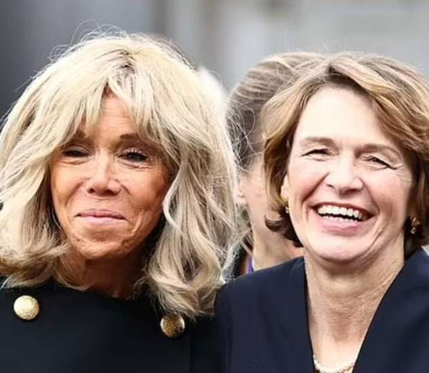 Жены президентов Франции и Германии публично опозорились на церемонии в Берлине – смеялись на мемориале жертвам холокоста