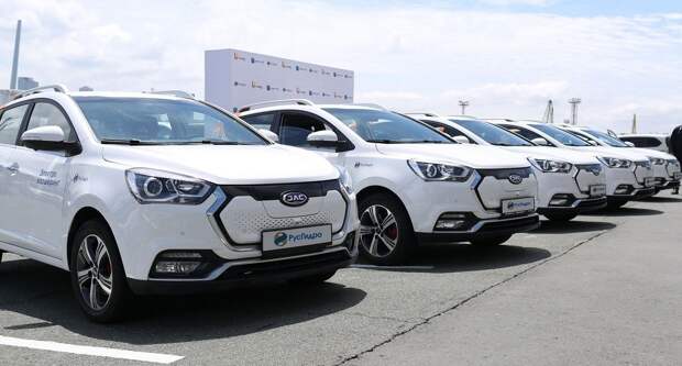 «РусГидро» открыло первый каршеринг электромобилей на Сахалине