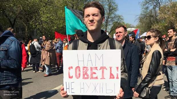 Оппозиционеры вознамерились воспитать из экстремиста Жукова "символ протеста" в России