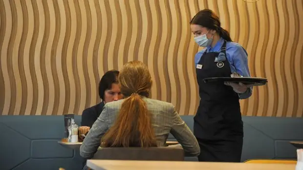 С 28 июня в Москве посещать общепит смогут только имеющие защиту от COVID-19