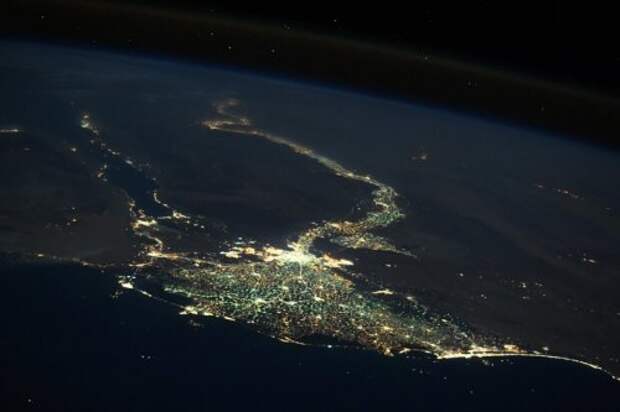 Потрясающие снимки, сделанные космонавтом Сергеем Рязанским с борта МКС (30 фото)