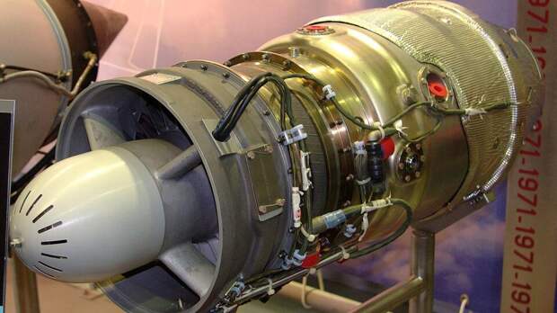 Российские специалисты показали внутреннее устройство ракет Storm Shadow
