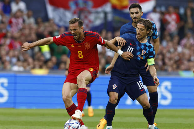 Стали известны стартовые составы Испании и Хорватии на матч Евро-2024