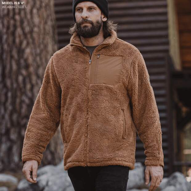 Standard Issue Sherpa Fleece in Coyote
