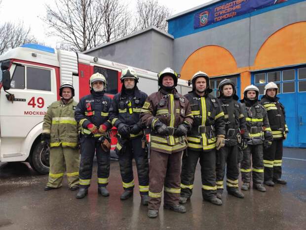 В тушении пожара было задействовано пять отделений ПСС / Фото: пресс-служба МЧС